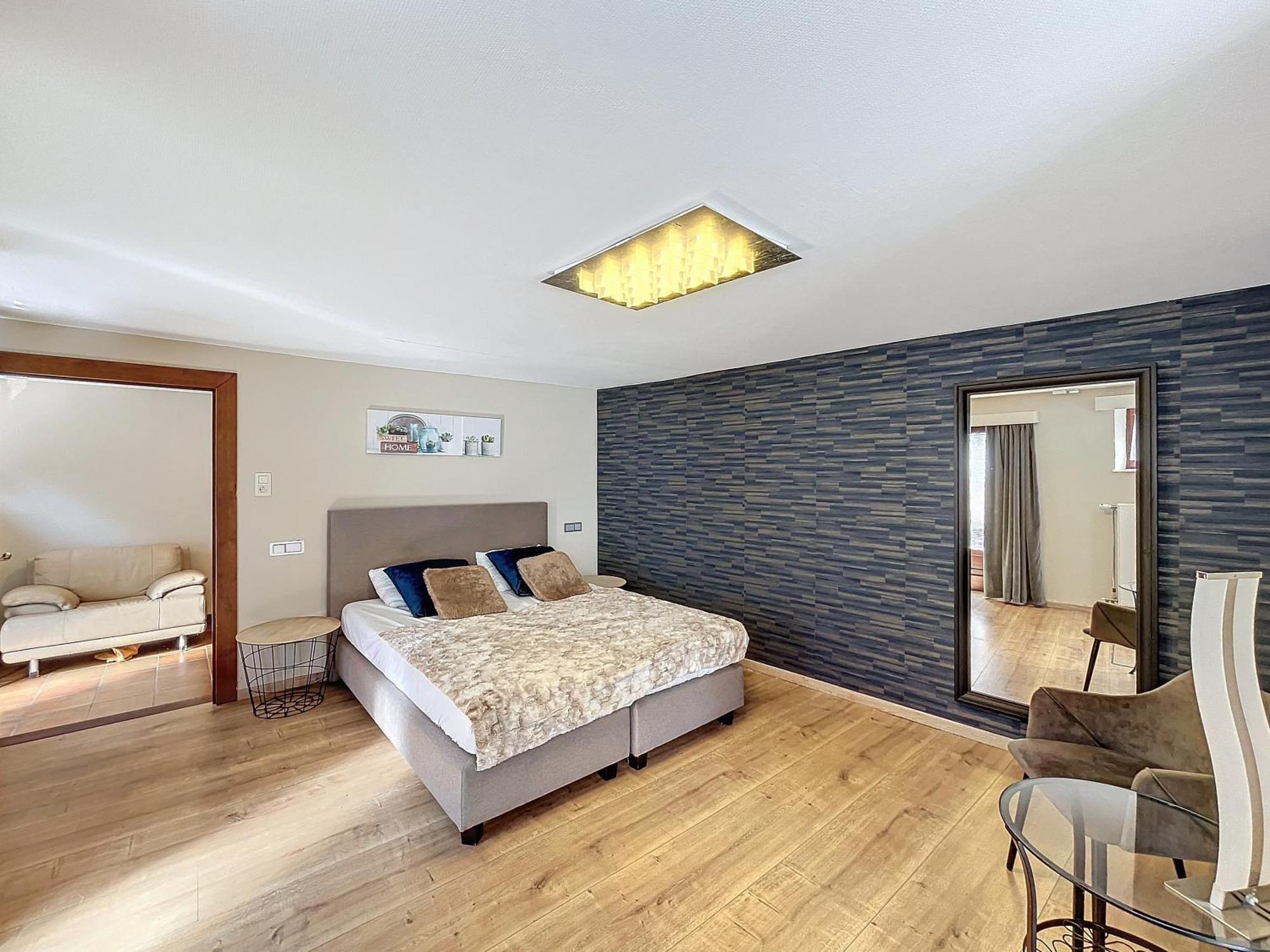 Le Relais Des Forges Villa Спримонт Екстериор снимка